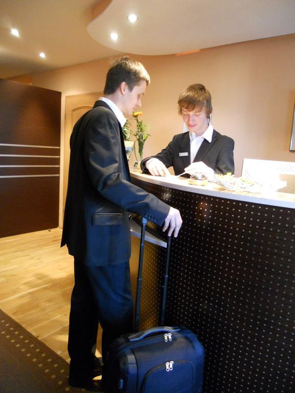 Hotel Restaurant Zwergschloesschen Gera Kültér fotó